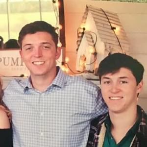 Meet your Posher, Garrett